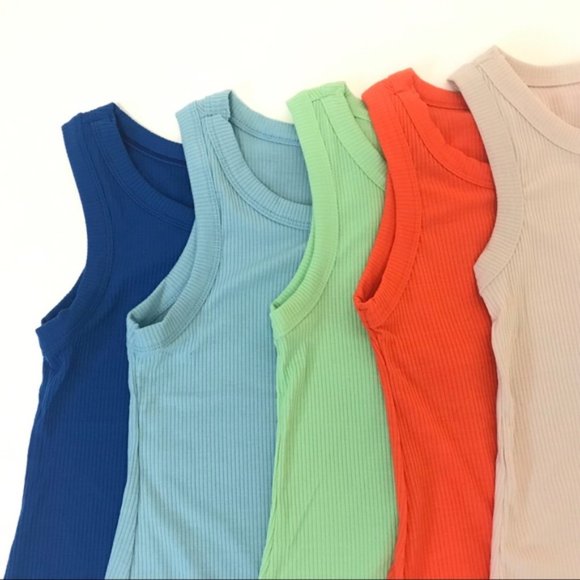 Super Soft Basic Essential Tank Top - Picture 5 of 5